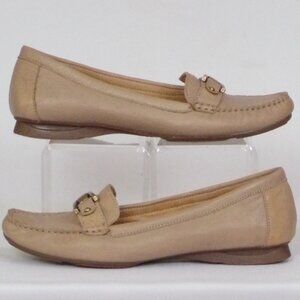 NATURALIZER N5 COMFORT size 9M SOPHIE beige flat-heel loafers leather uppers